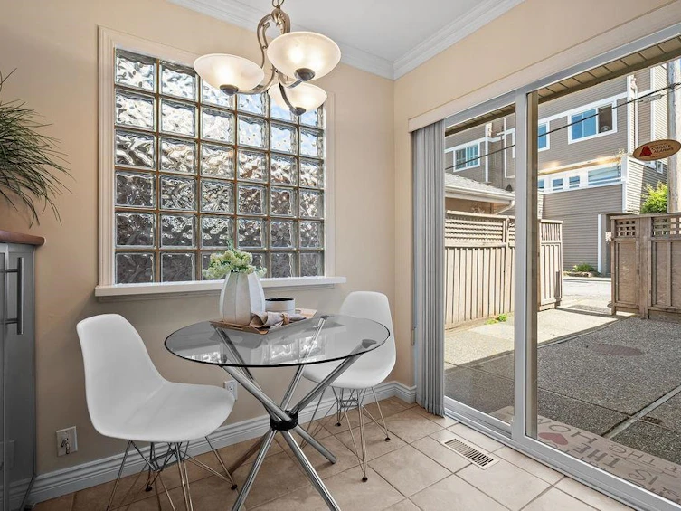 1-230 E Keith Road, North Vancouver, BC, V7L 1V5 - 7