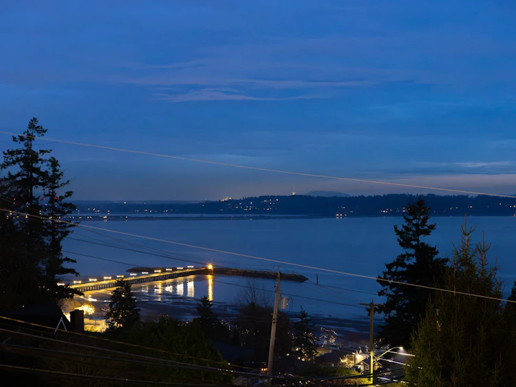 14799 Oxenham Avenue, Surrey, BC, V4B 2H8 - 16