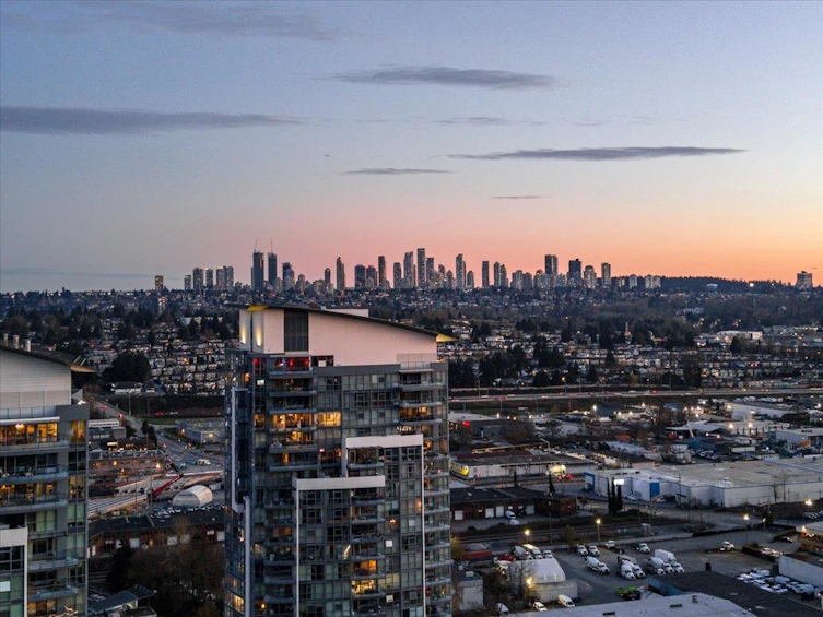 1204-5611 Goring Street, Burnaby, BC, V5B 0A3 - 3