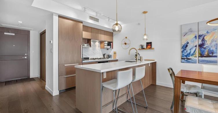 1110-68 Smithe Street, Vancouver, BC, V6B 0P4 - 3