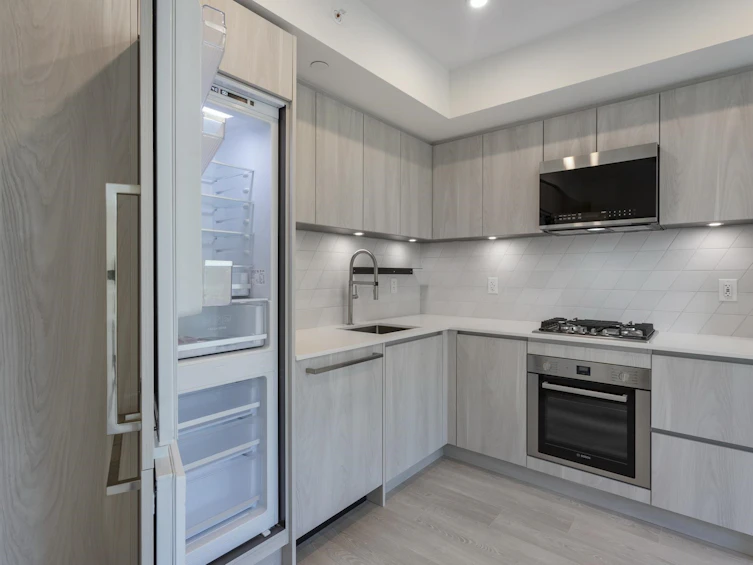 410-3264 Vanness Avenue, Vancouver, BC, V5R 4V3 - 5
