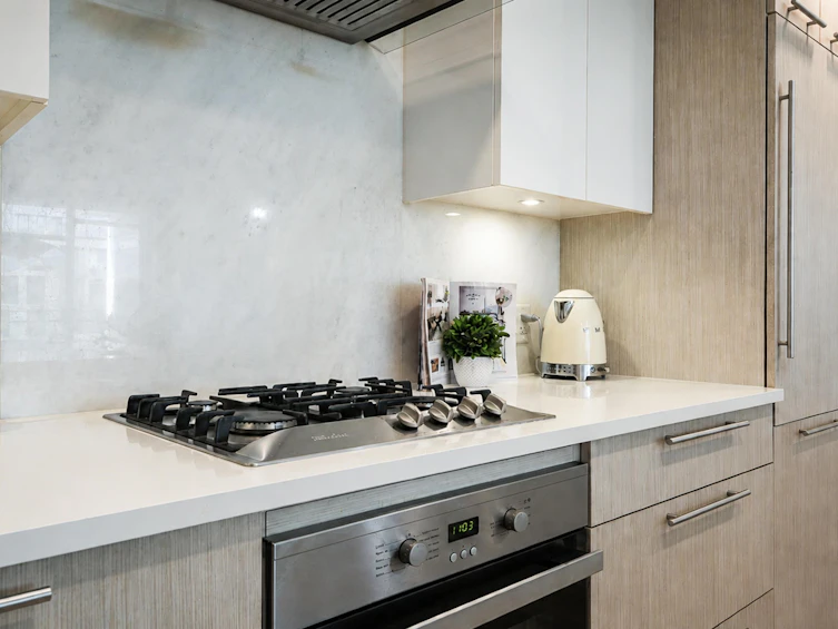 304-4963 Cambie Street, Vancouver, BC, V5Z 0H5 - 10