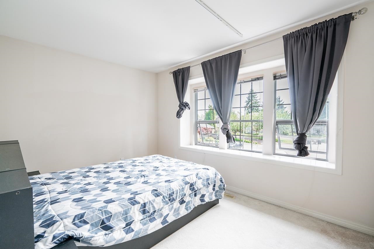 16355 108a Avenue, Surrey, BC, V4N 1N8 - 16