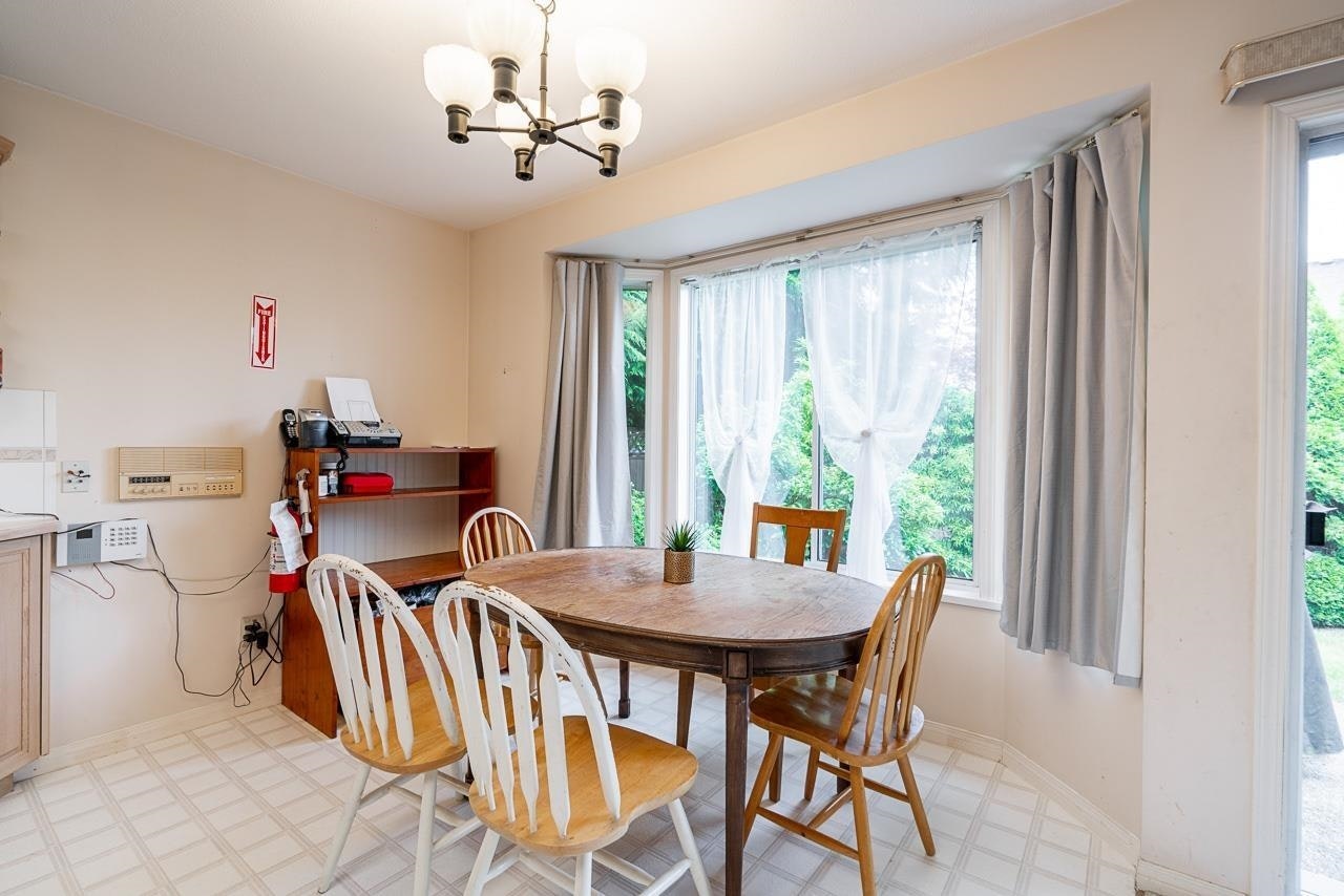 16355 108a Avenue, Surrey, BC, V4N 1N8 - 12