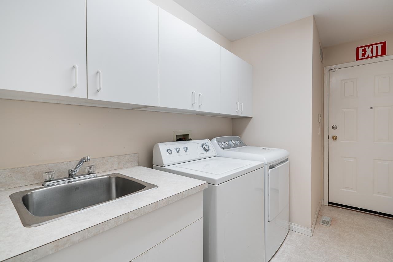 16355 108a Avenue, Surrey, BC, V4N 1N8 - 22