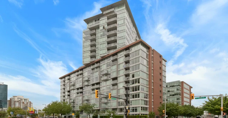 2207-1618 Quebec Street, Vancouver, BC, V6A 0C5 - 2