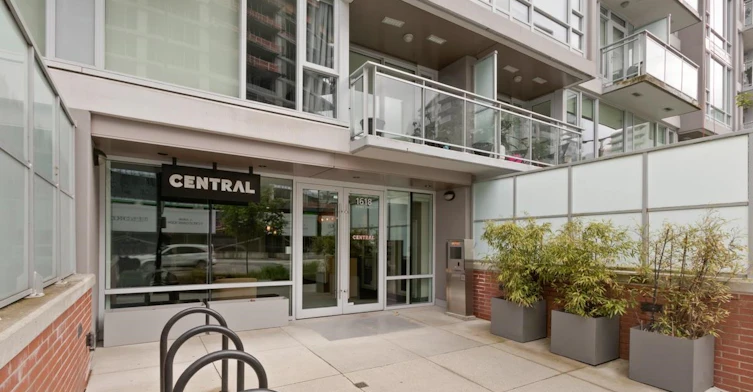 2207-1618 Quebec Street, Vancouver, BC, V6A 0C5 - 3