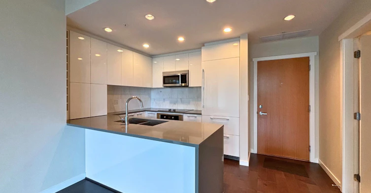 5728 Berton Avenue, Vancouver, BC, V6S 0E5 - 5