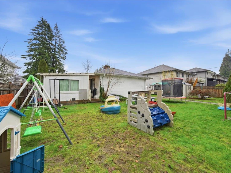 12357 189a Street, Pitt Meadows, BC, V3Y 2H3 - 29