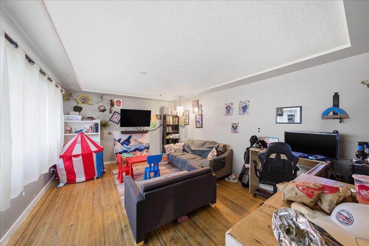 12357 189a Street, Pitt Meadows, BC, V3Y 2H3 - 10
