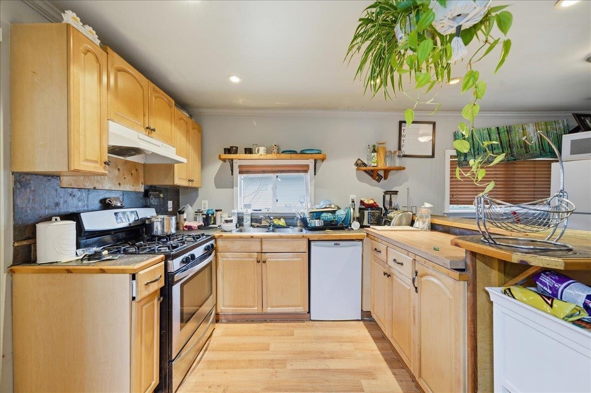 12357 189a Street, Pitt Meadows, BC, V3Y 2H3 - 17