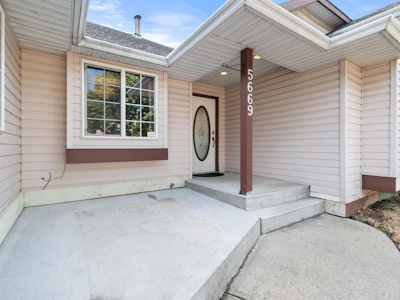 5669 Stonehaven Street - 2