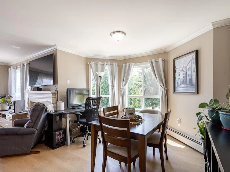 313-1830 E Southmere Crescent, Surrey, BC, V4A 9C2 - 5