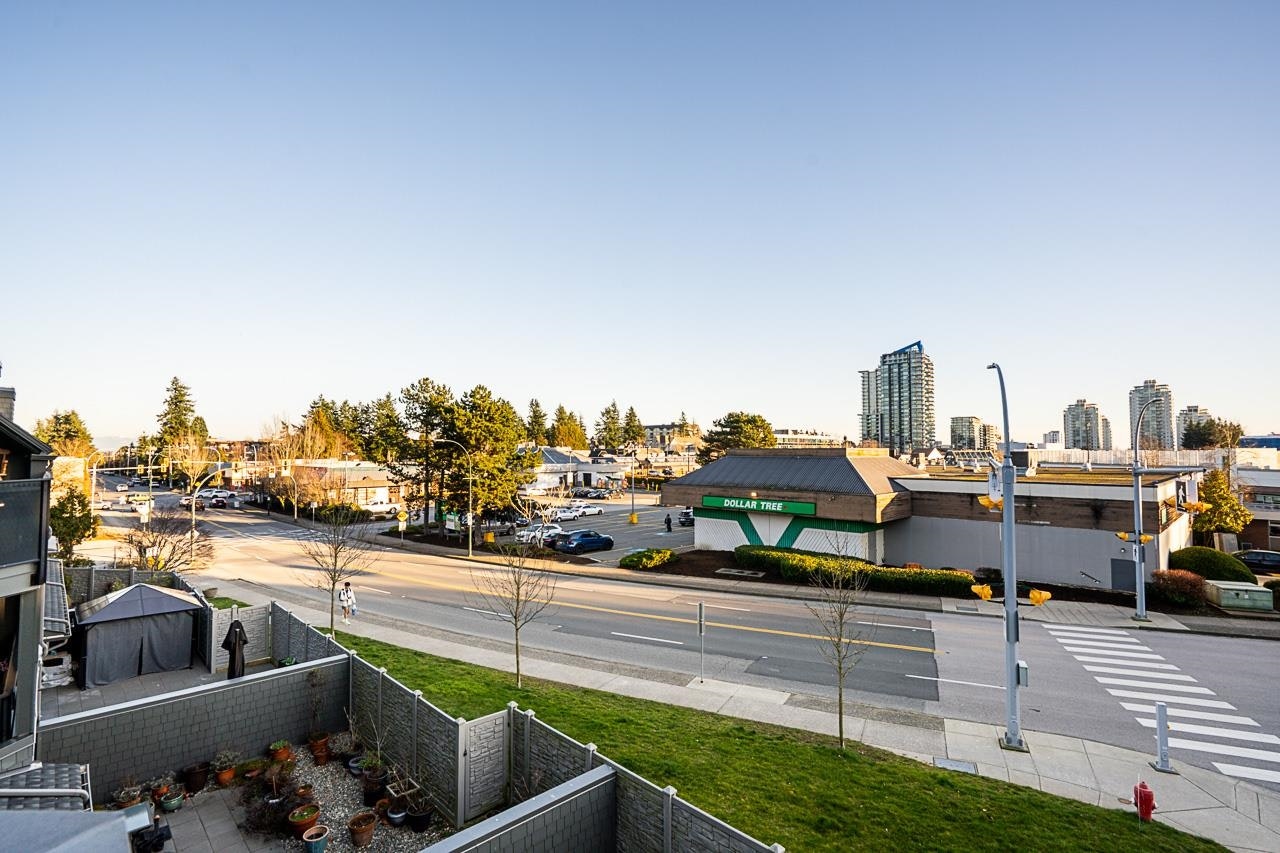 313-1830 E Southmere Crescent, Surrey, BC, V4A 9C2 - 35