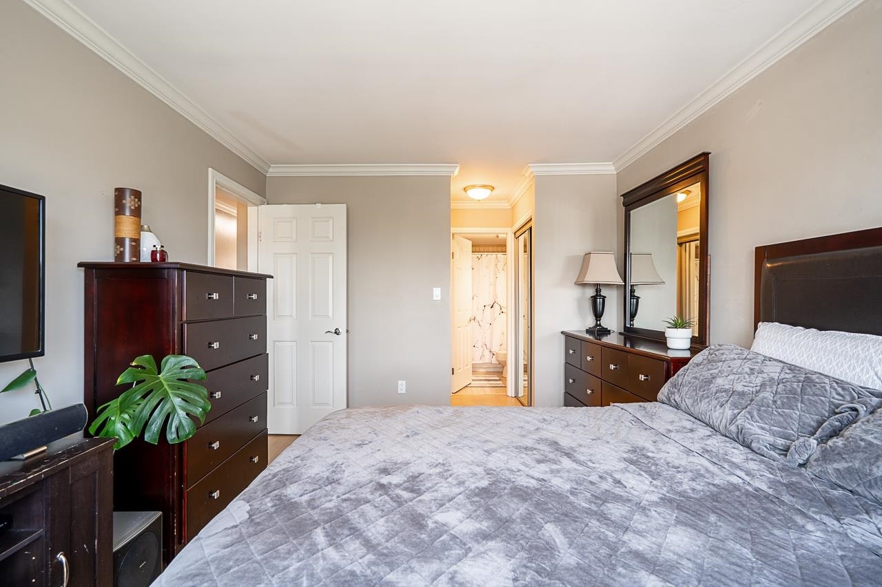 313-1830 E Southmere Crescent, Surrey, BC, V4A 9C2 - 21