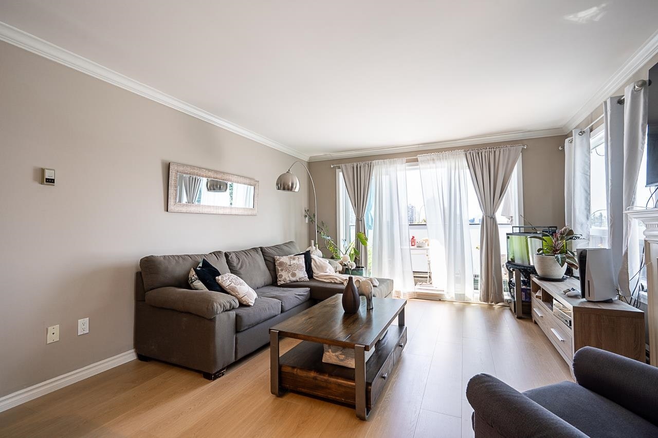 313-1830 E Southmere Crescent, Surrey, BC, V4A 9C2 - 13