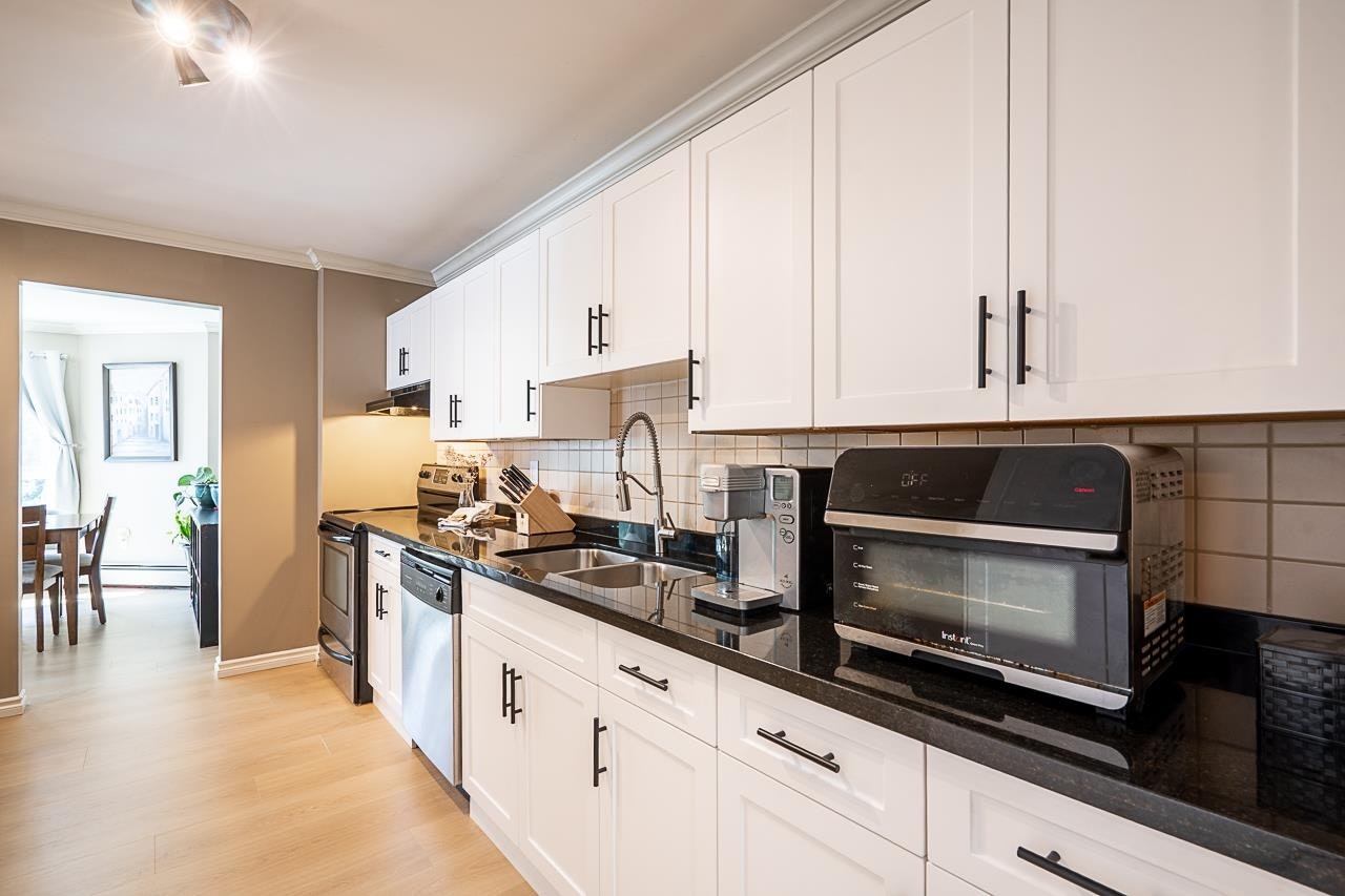 313-1830 E Southmere Crescent, Surrey, BC, V4A 9C2 - 18