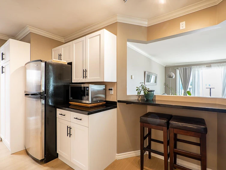 313-1830 E Southmere Crescent, Surrey, BC, V4A 9C2 - 8