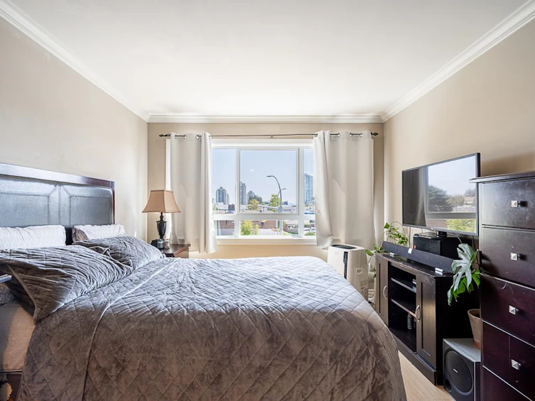 313-1830 E Southmere Crescent, Surrey, BC, V4A 9C2 - 9
