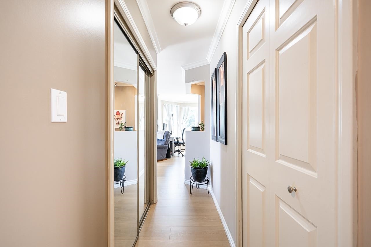 313-1830 E Southmere Crescent, Surrey, BC, V4A 9C2 - 27