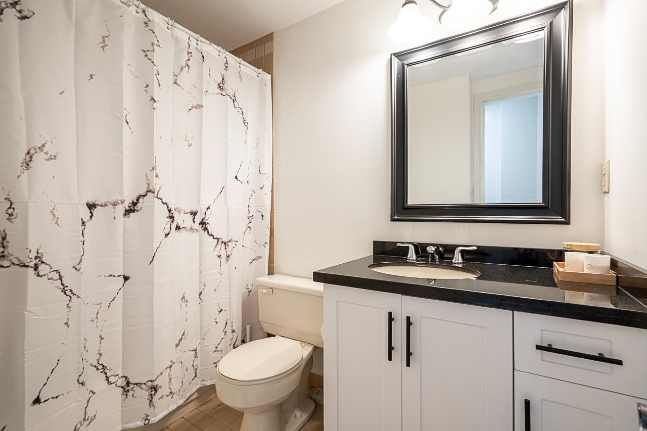 313-1830 E Southmere Crescent, Surrey, BC, V4A 9C2 - 26