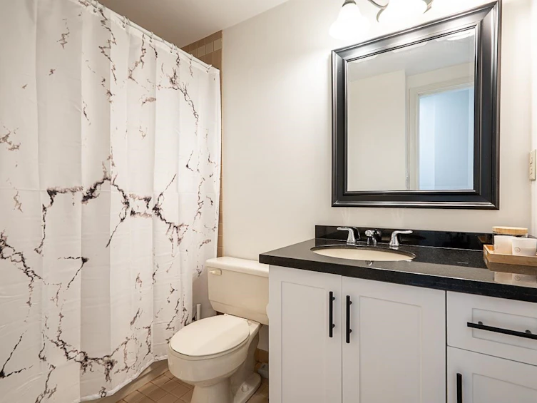 313-1830 E Southmere Crescent, Surrey, BC, V4A 9C2 - 26