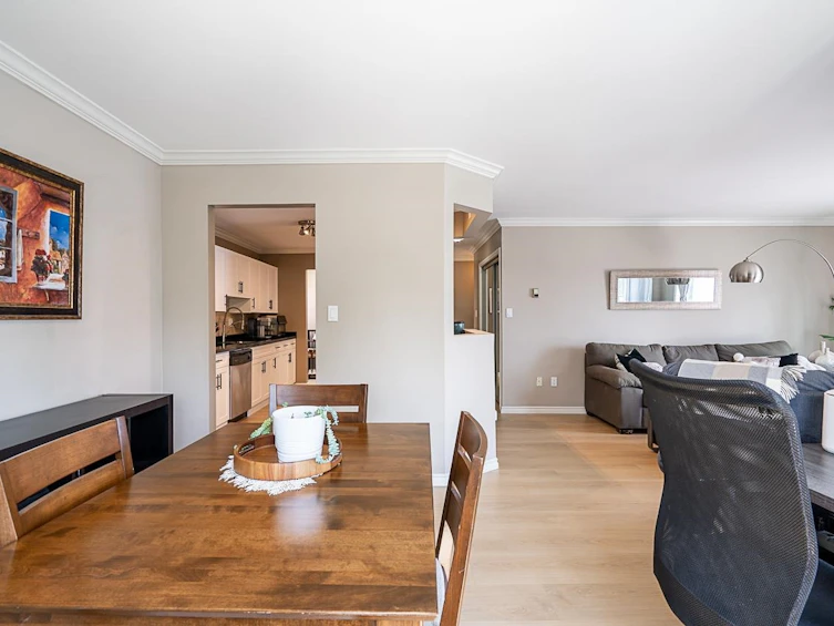 313-1830 E Southmere Crescent, Surrey, BC, V4A 9C2 - 16