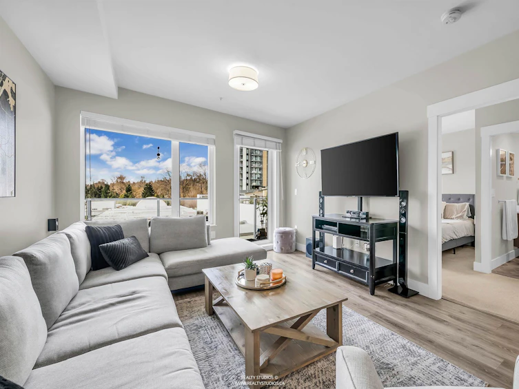 401-1496 Charlotte Road, North Vancouver, BC, V7J 0C9 - 3