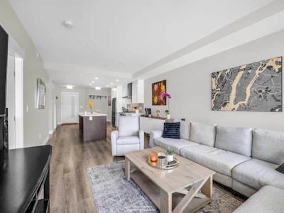 401-1496 Charlotte Road - 5