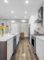 401 1496 Charlotte Road