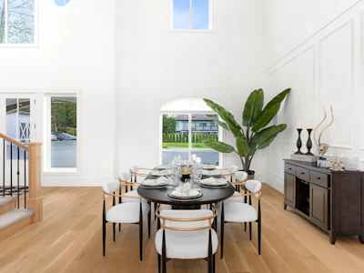 2-606 202 Street - 5