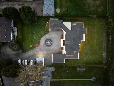 2-606 202 Street - 2