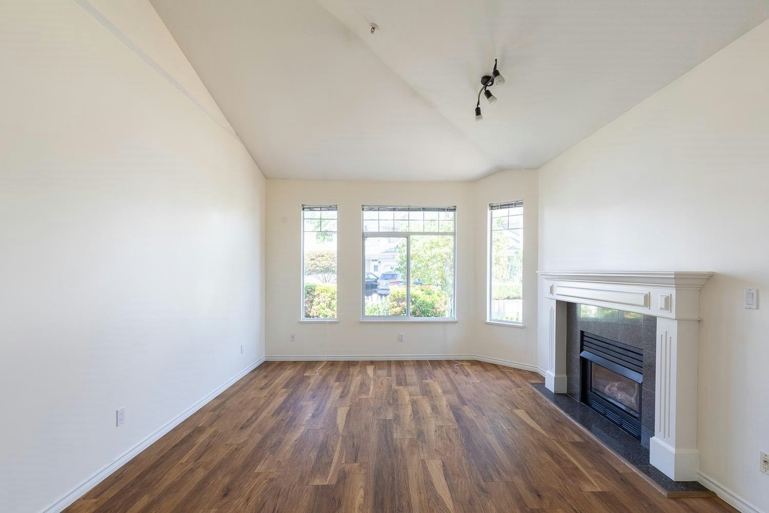 49-5708 208 Street, Langley, BC, V3A 8L4 - 20