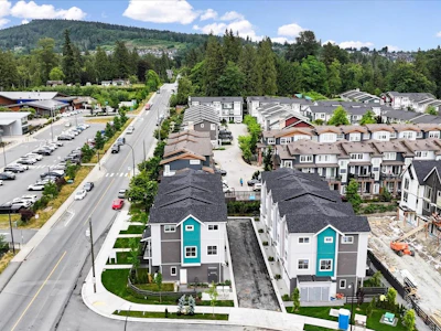 8-10392 240a Street - 3