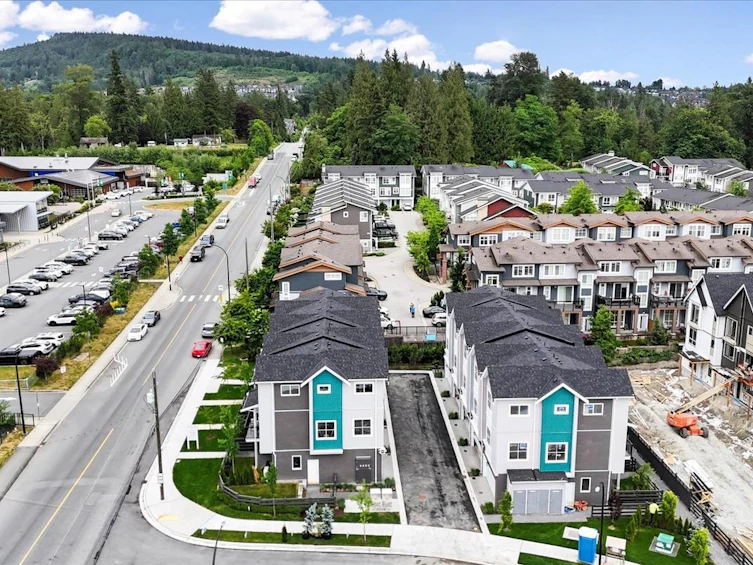 8-10392 240a Street, Maple Ridge, BC, V2W 1G3 - 3