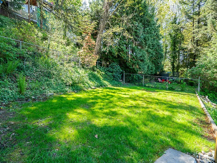 1062 Spar Drive, Coquitlam, BC, V3H 3G8 - 33