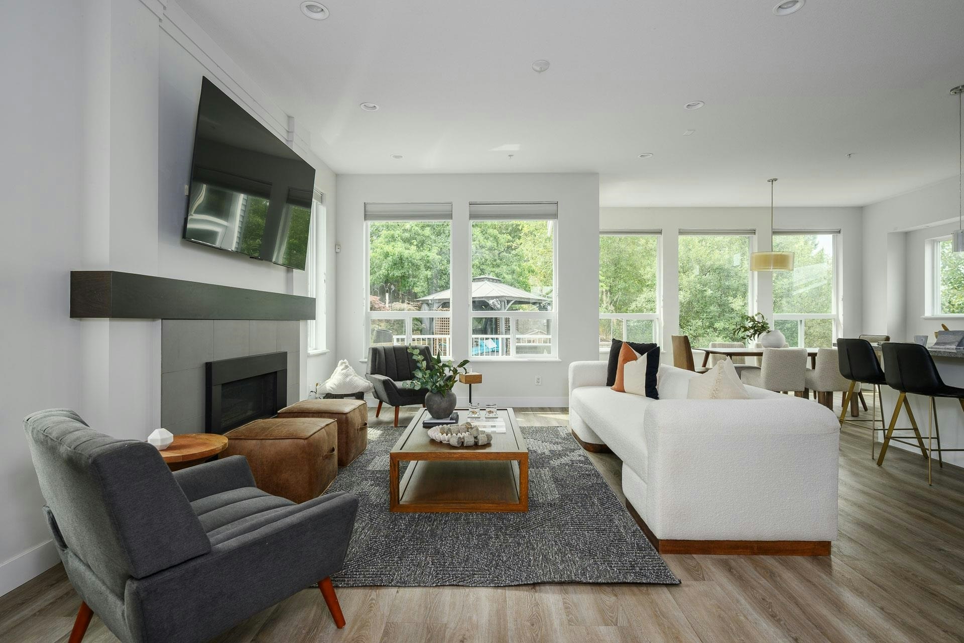 10433 248 Street - 5