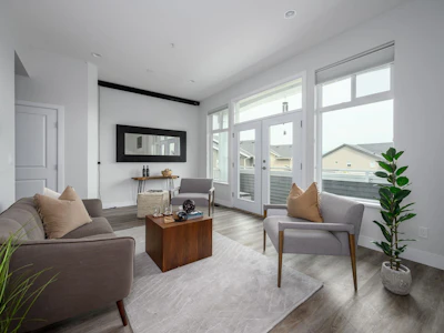 10433 248 Street - 2