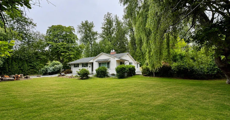 20861 72 Avenue, Langley, BC, V2Y 1T6 - 2