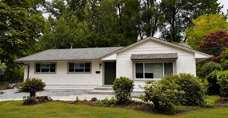 20861 72 Avenue, Langley, BC, V2Y 1T6