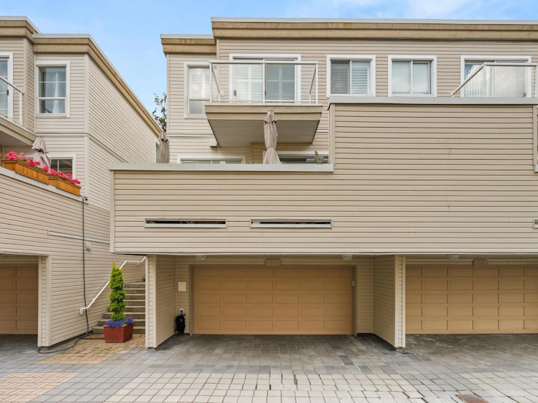 1157 Vidal Street, Surrey, BC, V4B 3T4 - 3