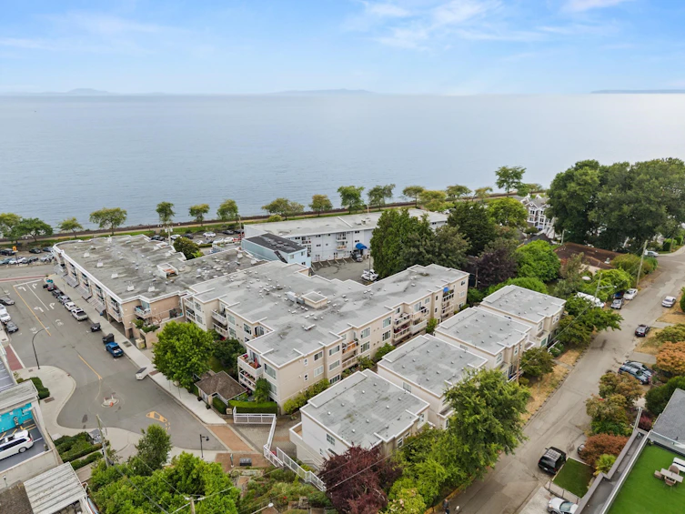 1157 Vidal Street, Surrey, BC, V4B 3T4