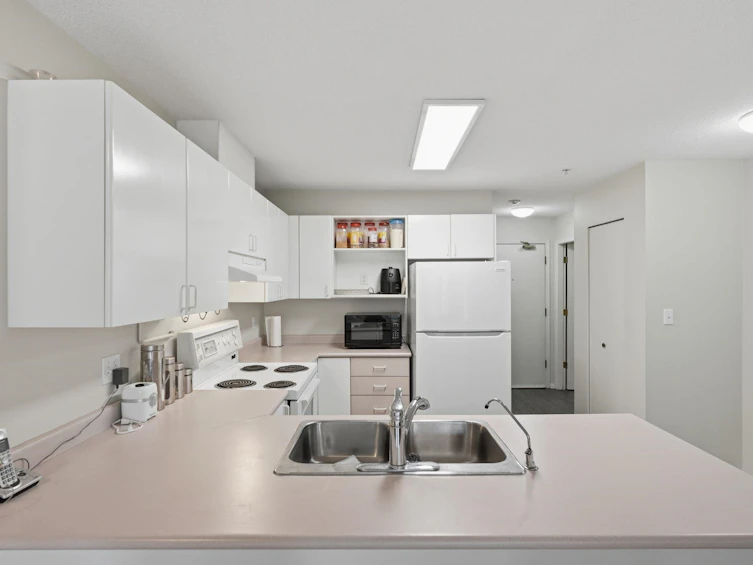304-12130 80 Avenue, Surrey, BC, V3W 0V2 - 10