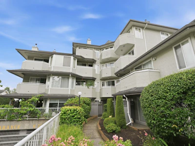 304-12130 80 Avenue - 3