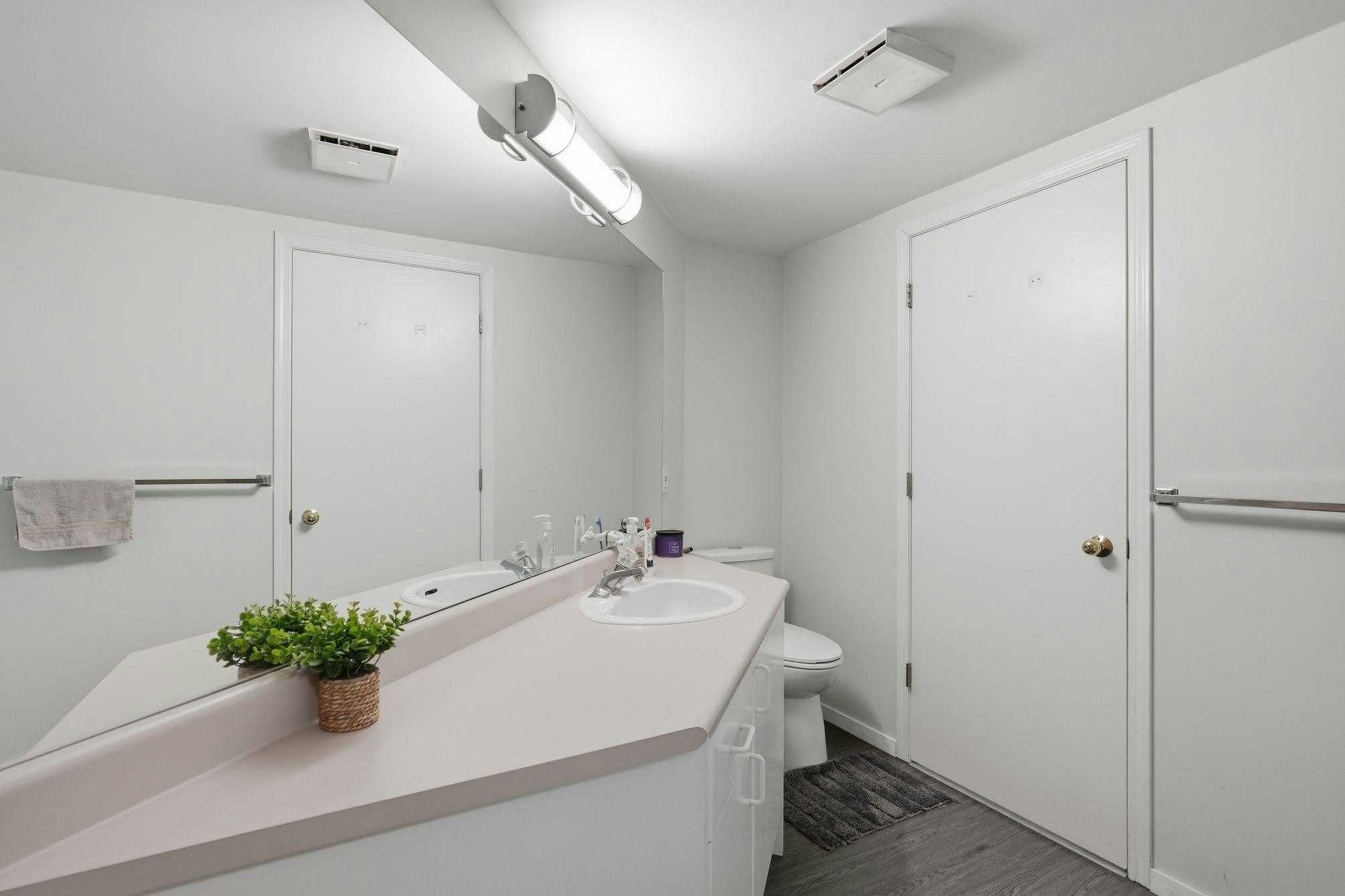 304-12130 80 Avenue, Surrey, BC, V3W 0V2 - 7