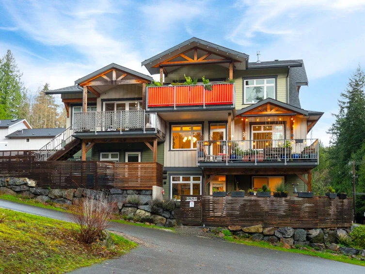 1078 Foxglove Lane, Bowen Island, BC, V0N 1G1