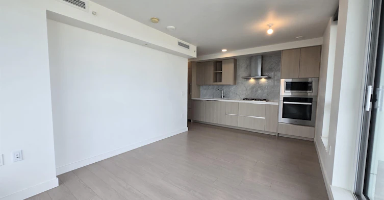 280X, 455 Southwest Marine Drive, Vancouver, BC, V5X 0H3 - 2
