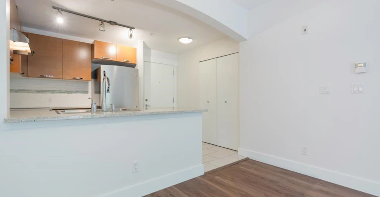 309-7488 Byrnepark Walk, Burnaby, BC, V3N 0B6 - 18
