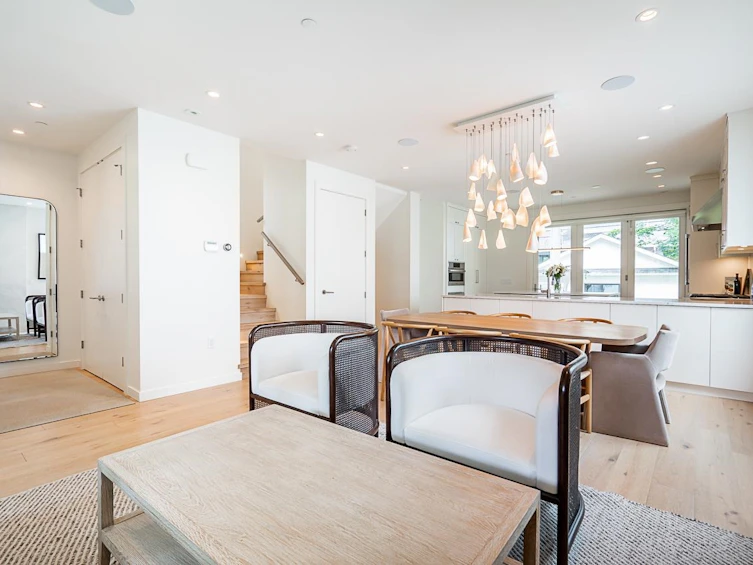 785 W 20th Avenue, Vancouver, BC, V5Z 1Y2 - 4