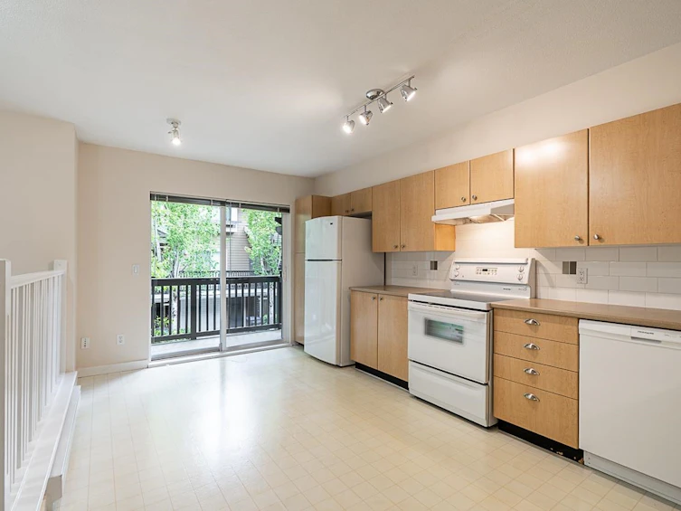 86-15233 34 Avenue, Surrey, BC, V3S 2T7 - 5
